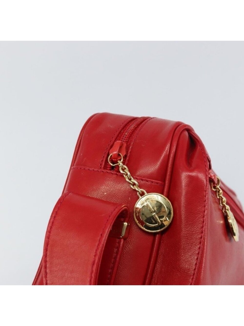 Authentic GUCCI Shoulder Bag Leather Red Gold - Picture 8 of 16